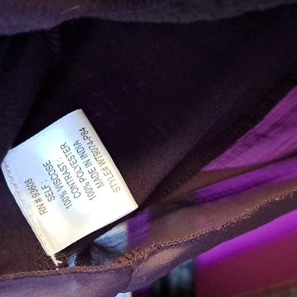 Willow & Clay Purple Sequin Sleeveless Top. Size Medium - Picture 7 of 7